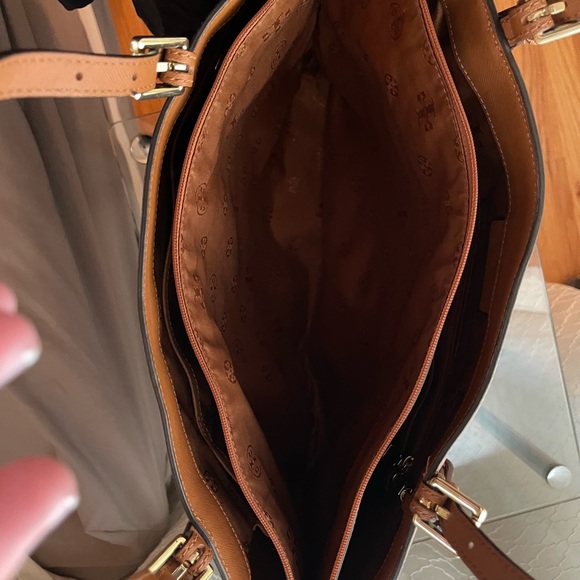 tory burch large tote - Picture 5 of 6
